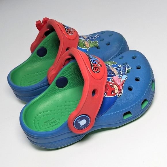Kids PJ Mask Crocs - Picture 5 of 9